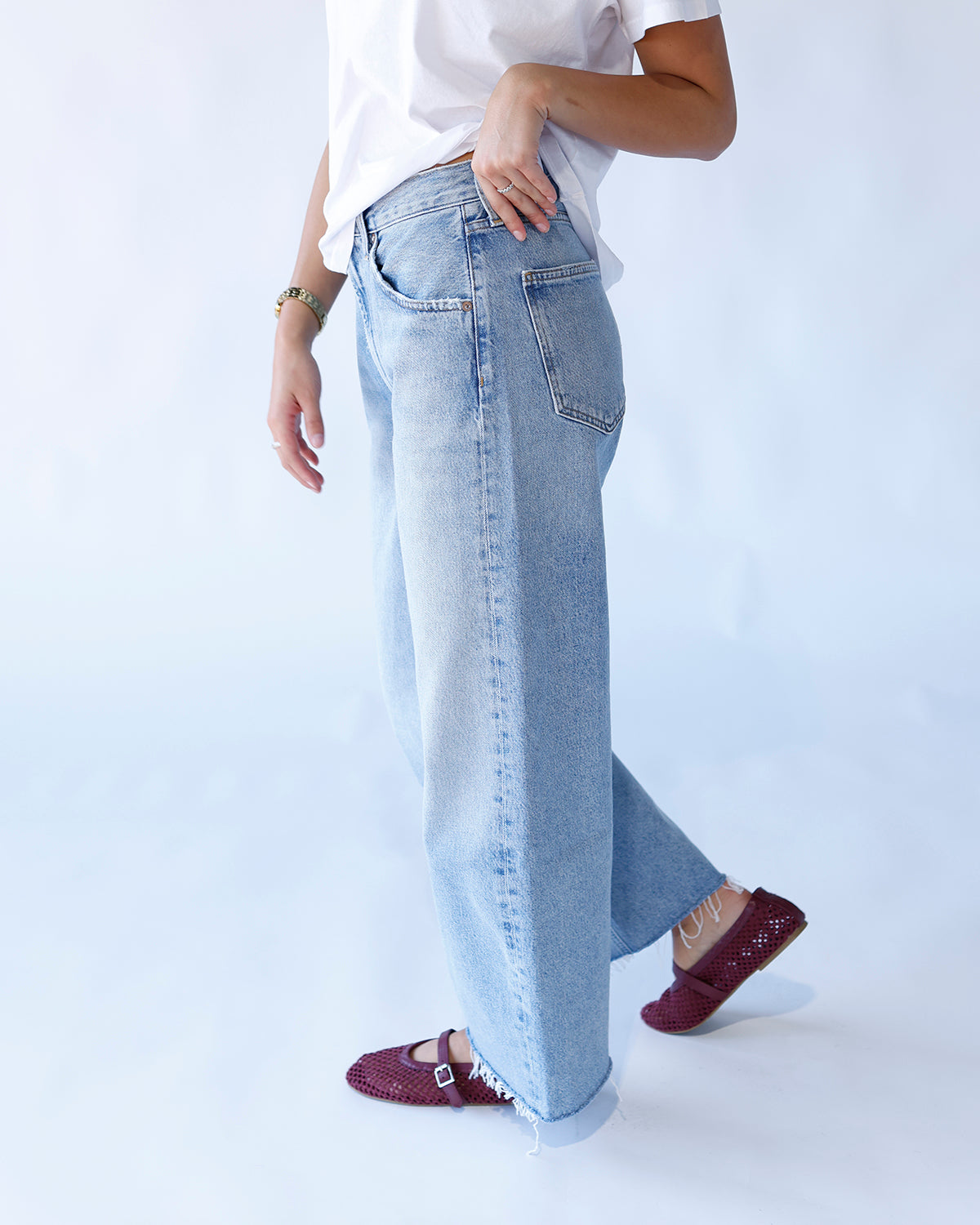 AGOLDE LOW CURVE CROP JEAN IN FORCE