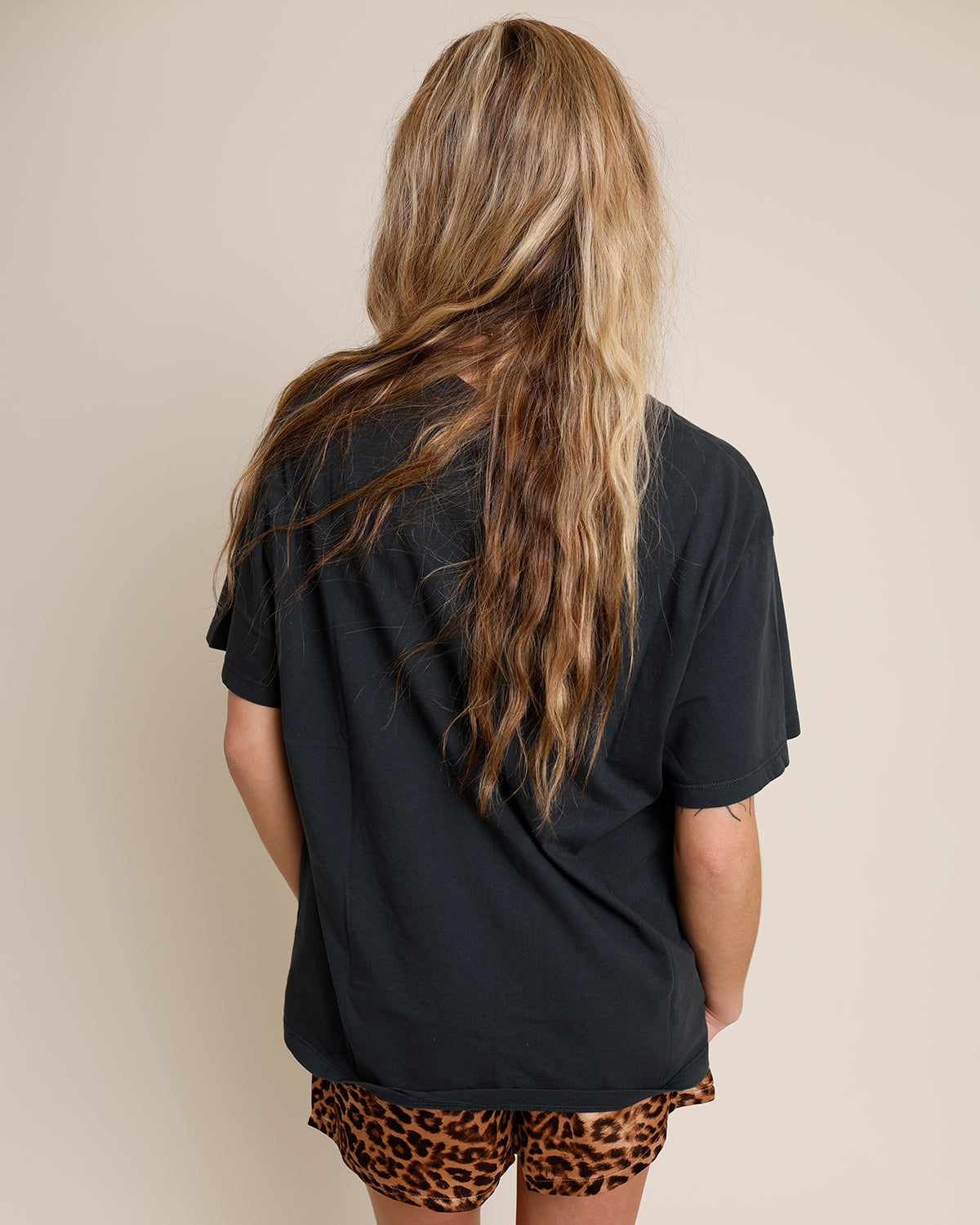 DAYDREAMER GIVE PEACE A CHANCE TEE