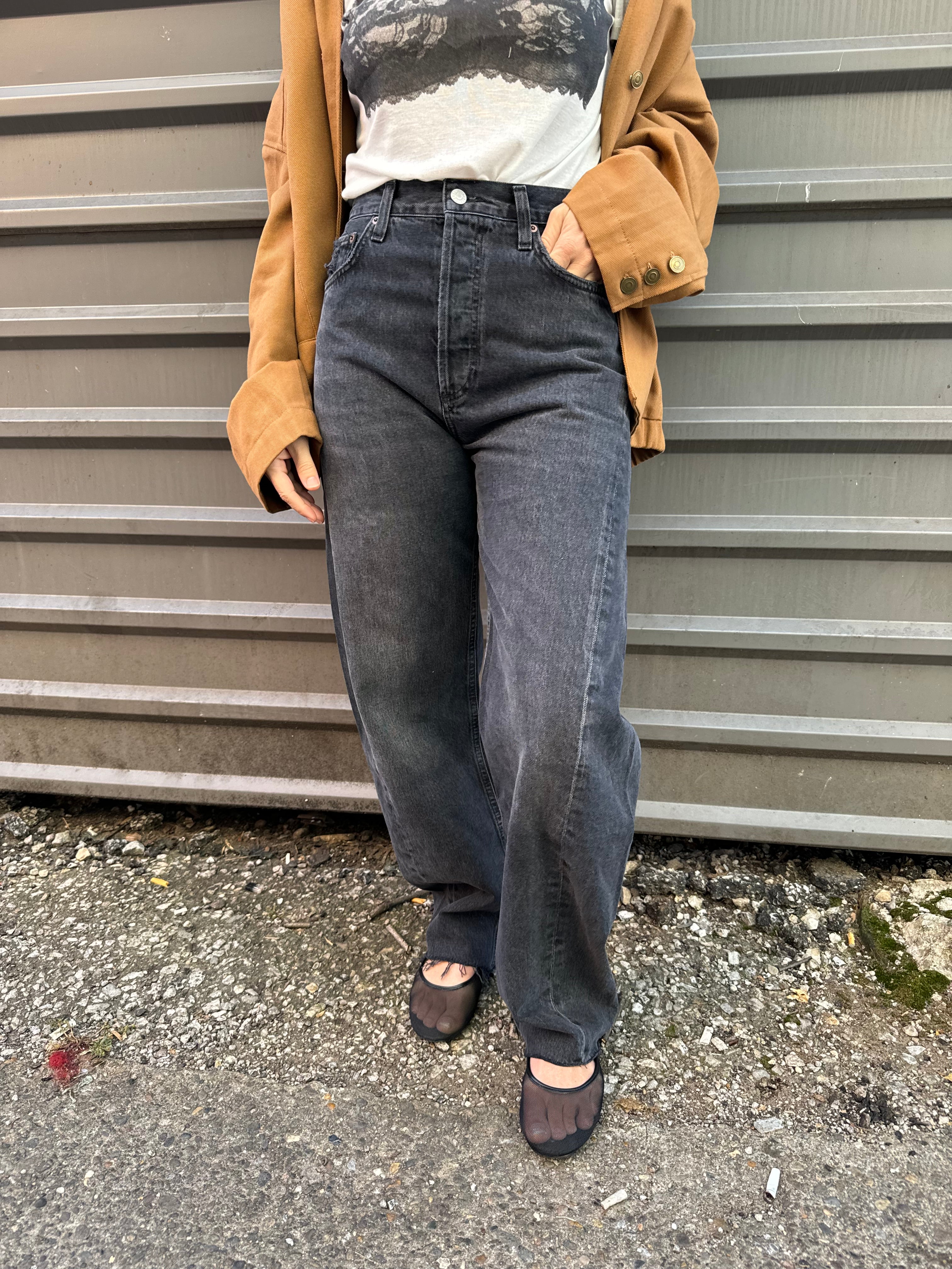 【送料&関税込】AGOLDE Luna Pieced Jeans AGOLDE Luna Pieced Wide Leg Jeans in Control | REVOLVE