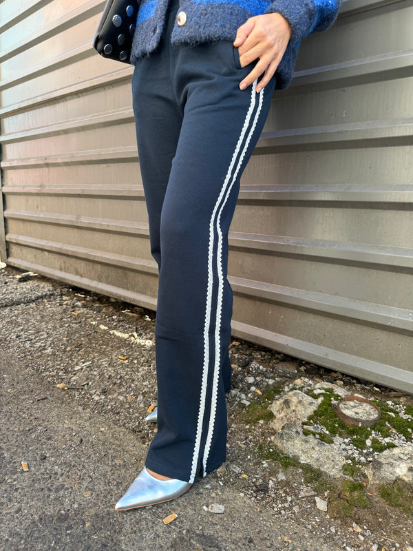 LACE STRIPE TRACKPANTS