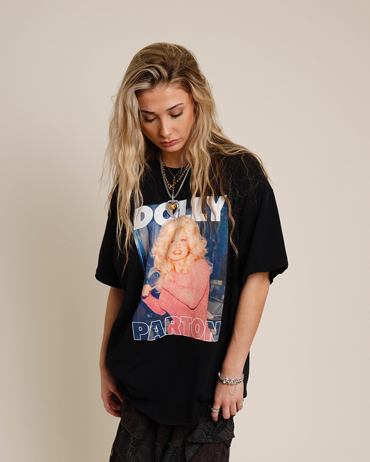 DOLLY PARTON GRAPHIC TEE