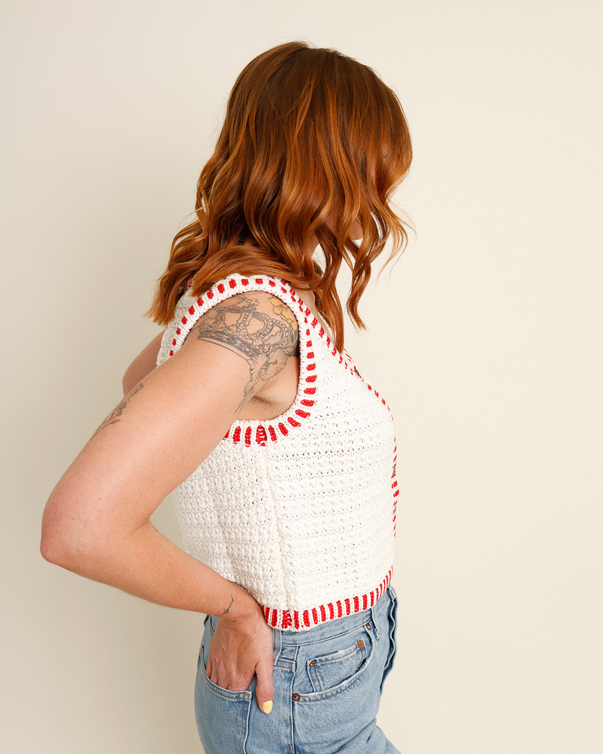 CHERRY KNIT TOP