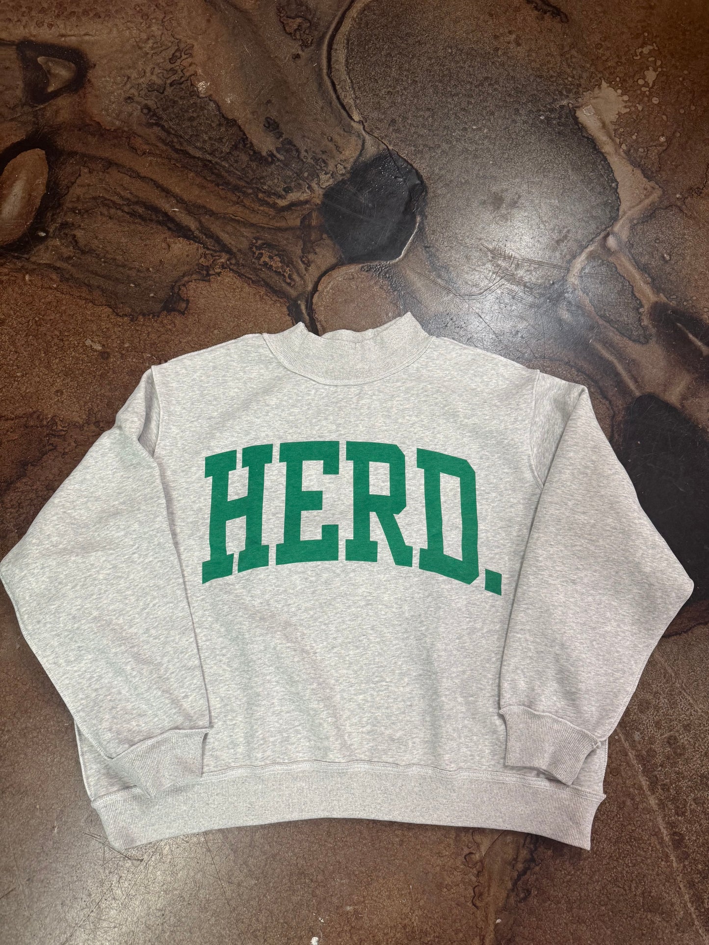 THE HUNTINGTON REVERSIBLE MOCK NECK SWEATSHIRT