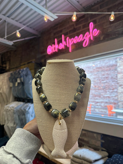 STONE LAVA FISH BEADED NECKLACE X GREEN