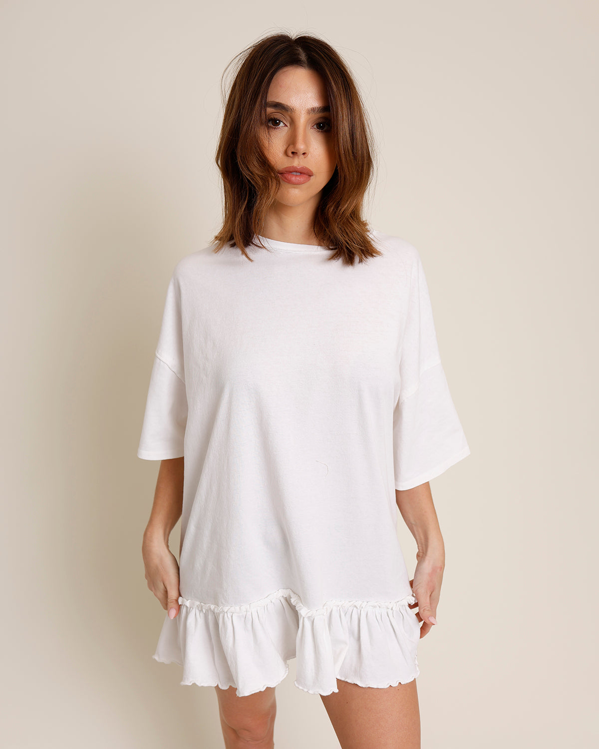 WE THE FREE RUFFLE HEM TUNIC X WHITE