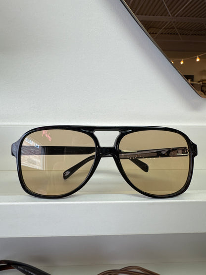 SUNSET DRIVE SUNNIES X AMBER