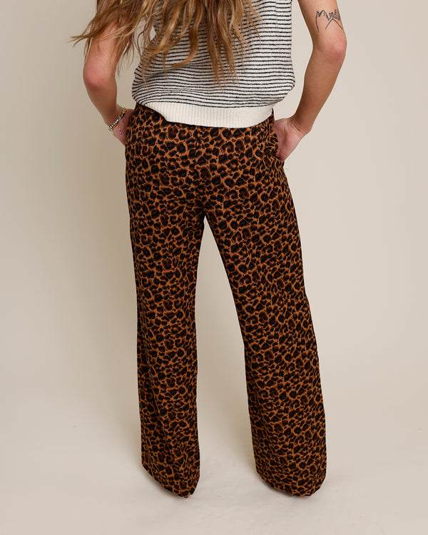 THIS KISS LEOPARD BOXER PANTS