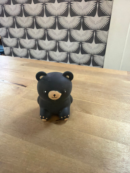 MARSHMALLOW CUTIES X BLACK BEAR