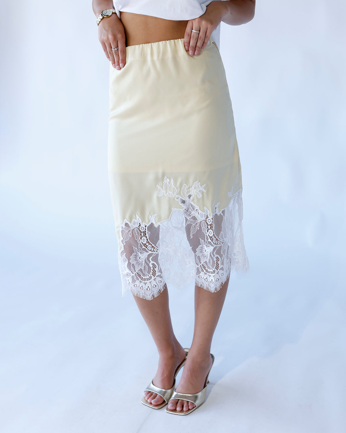 EVIE SLIP SKIRT X YELLOW