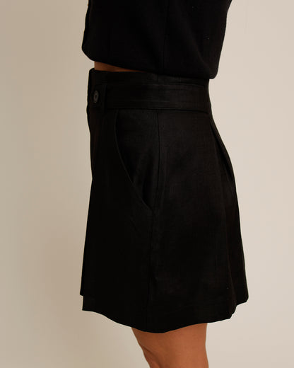 ASTR THE LABEL OLLIE PLEATED LINEN BLEND SHORTS