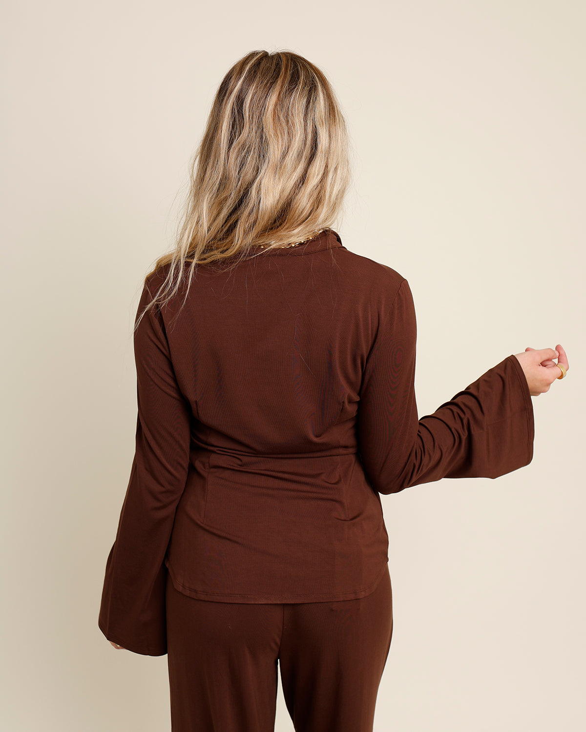 ESPRESSO BUTTON DOWN