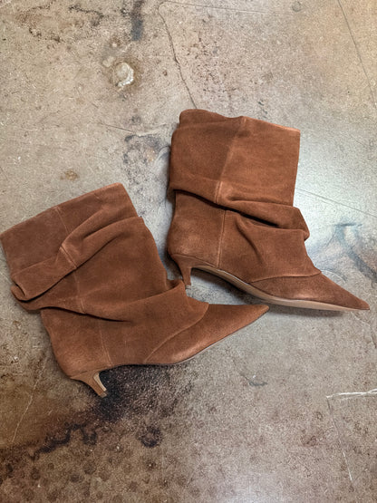 Steve Madden Lennox tan suede kitten heel slouch boots with pointed toe