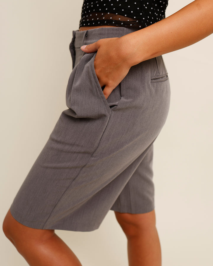 AVELL TROUSER SHORTS