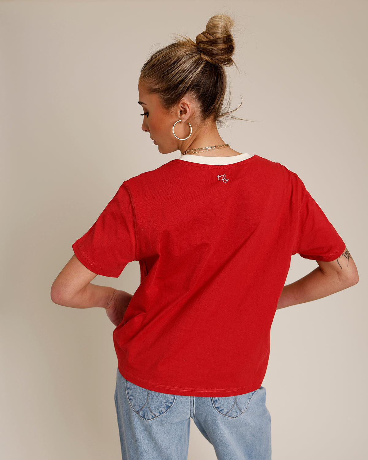 SPORTY CHIC TEE X RED