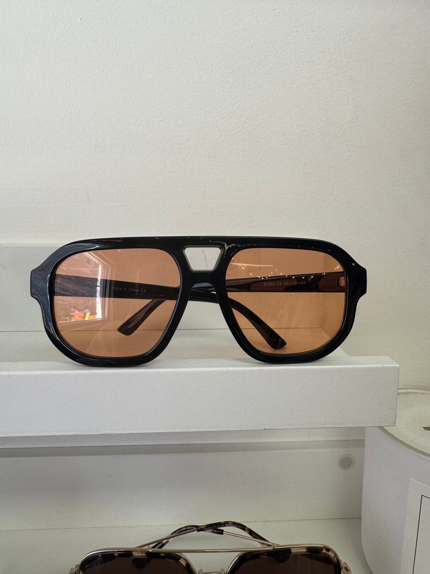 OFF DUTY SUNNIES