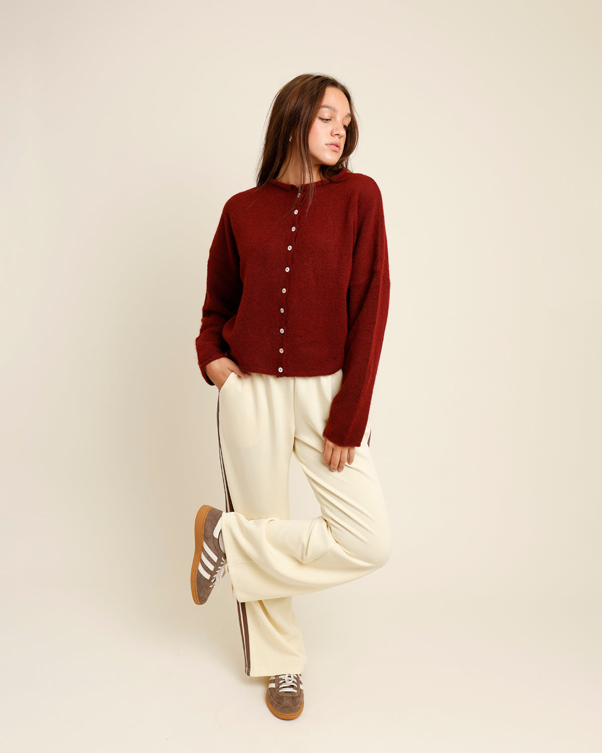 THE CULT CARDI X WINE