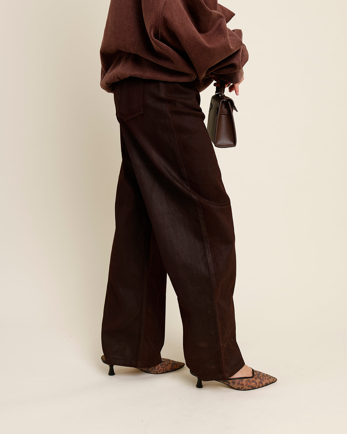 LINE + DOT CHELSEA PANT IN BORDEAUX