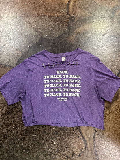 BLEACHER BABE X CHESAPEAKE TEE