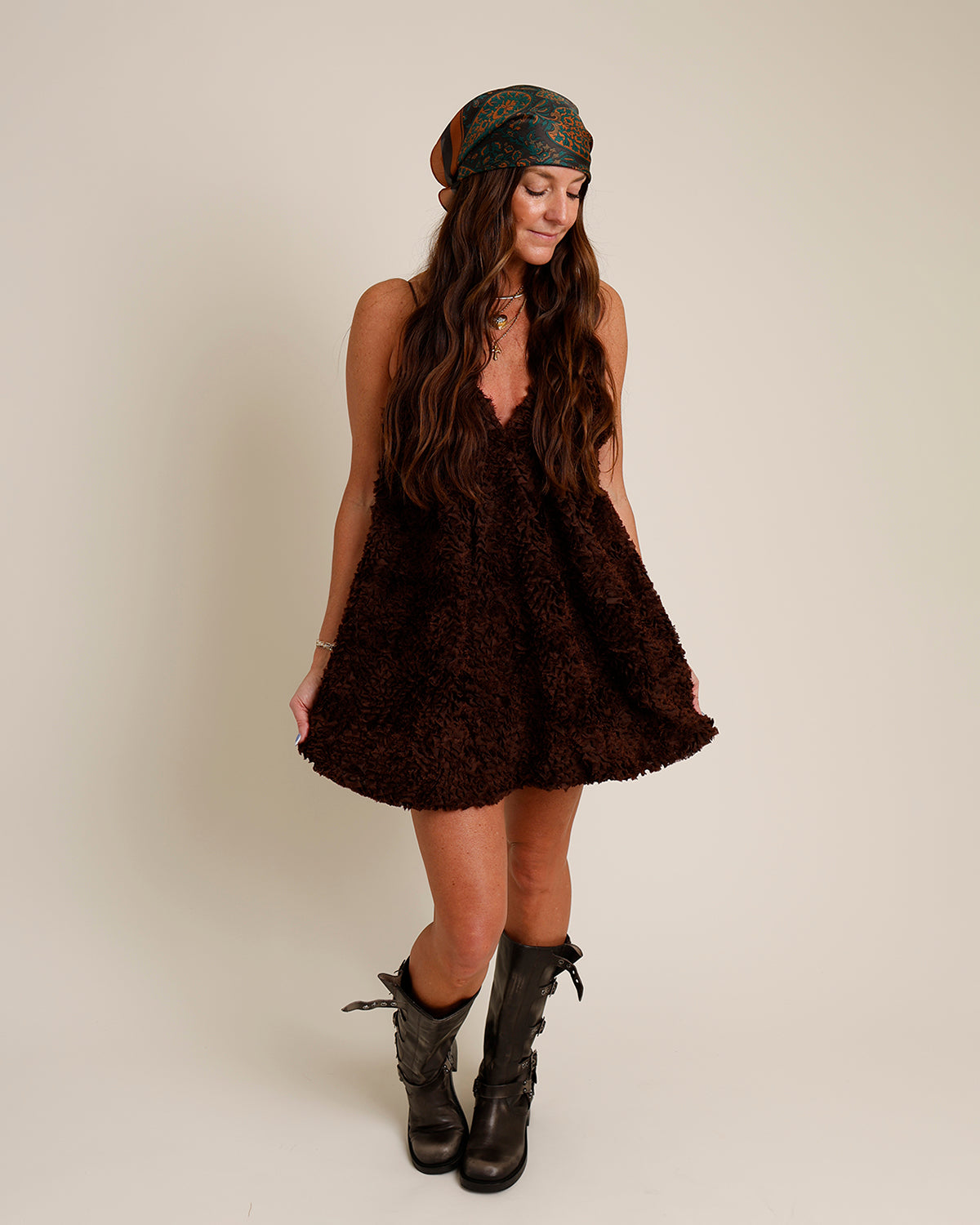 LOUELLA TEXTURED V-NECK BUBBLE HEM MINI DRESS