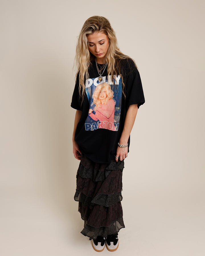 DOLLY PARTON GRAPHIC TEE