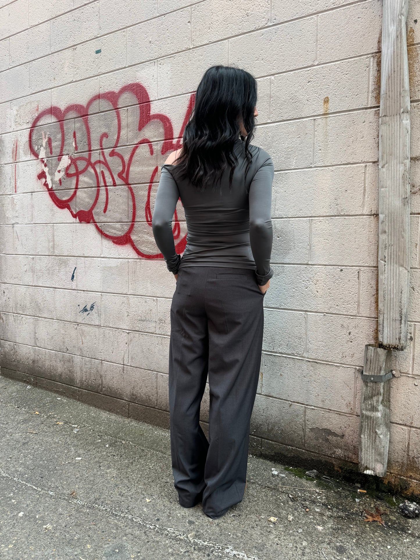 NIA SLY PANT X CHARCOAL