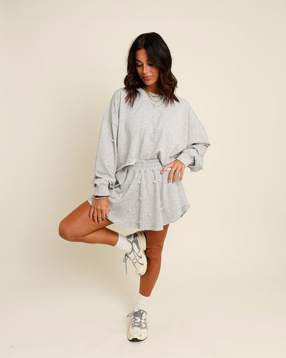 THE WORLD IS YOUR OYSTER PEARL EMBELLISHED SKORT