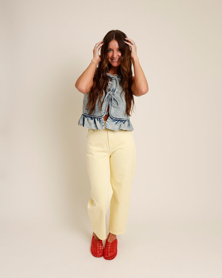 BLUE RIDGE DENIM TIE-FRONT RUFFLE HEM TANK