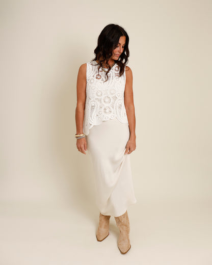 ASTR THE LABEL MARTINA CROCHET-LAYERED SATIN MIDI DRESS
