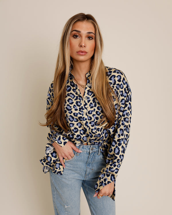 CHEETAH PRINT BUTTON DOWN TOP