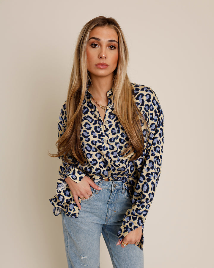 CHEETAH PRINT BUTTON DOWN TOP