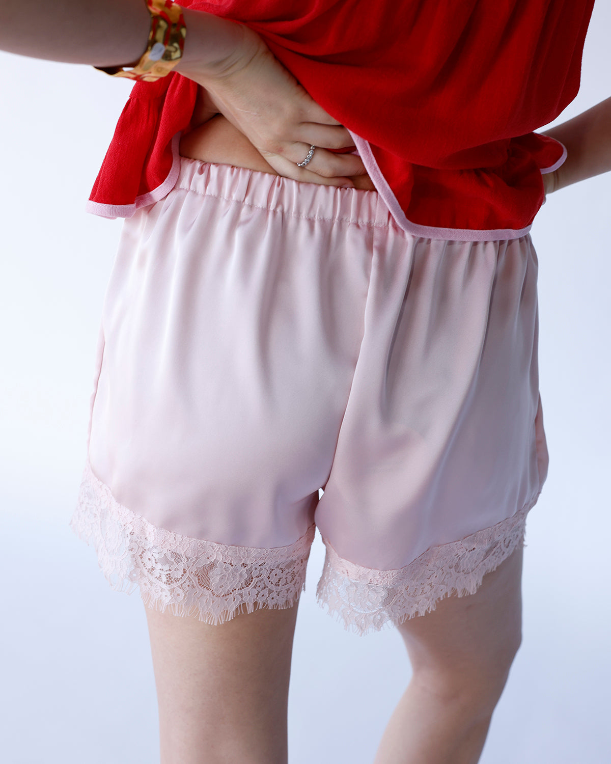 SWEETHEART LACE TRIM SHORTS X BABY PINK
