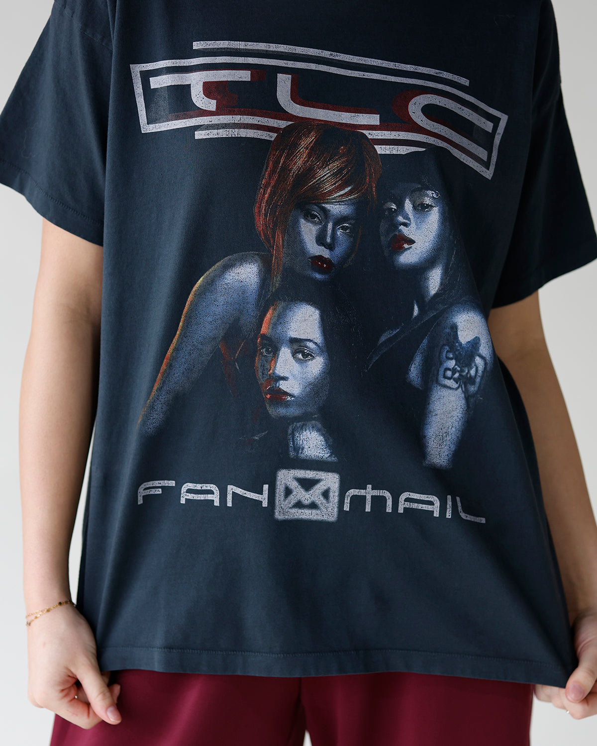 DAYDREAMER TLC FAN MAIL MERCH TEE
