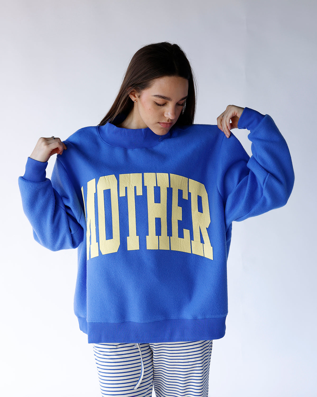 MOTHER REVERSIBLE MOCK NECK SWEATSHIRT