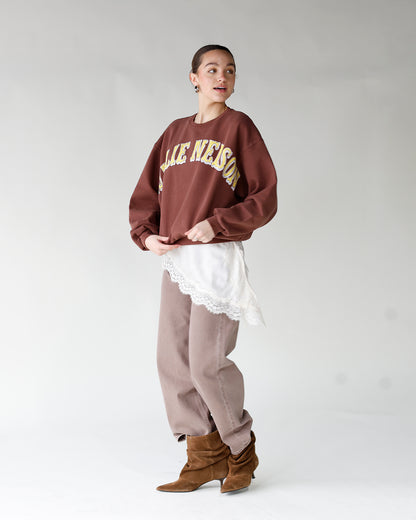 DAYDREAMER WILLIE NELSON IN AUSTIN OVERSIZED CREW SWEATSHIRT