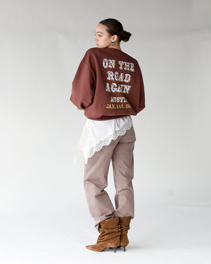 DAYDREAMER WILLIE NELSON IN AUSTIN OVERSIZED CREW SWEATSHIRT