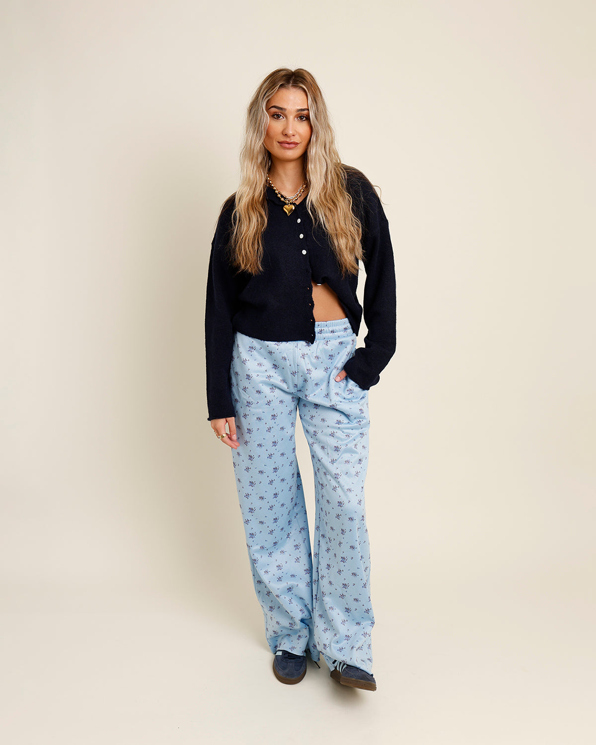 BLOOMING BLUES SWEATPANTS