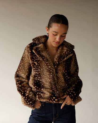 Women's brown spotted faux fur cropped jacket with wide lapels and relaxed fit