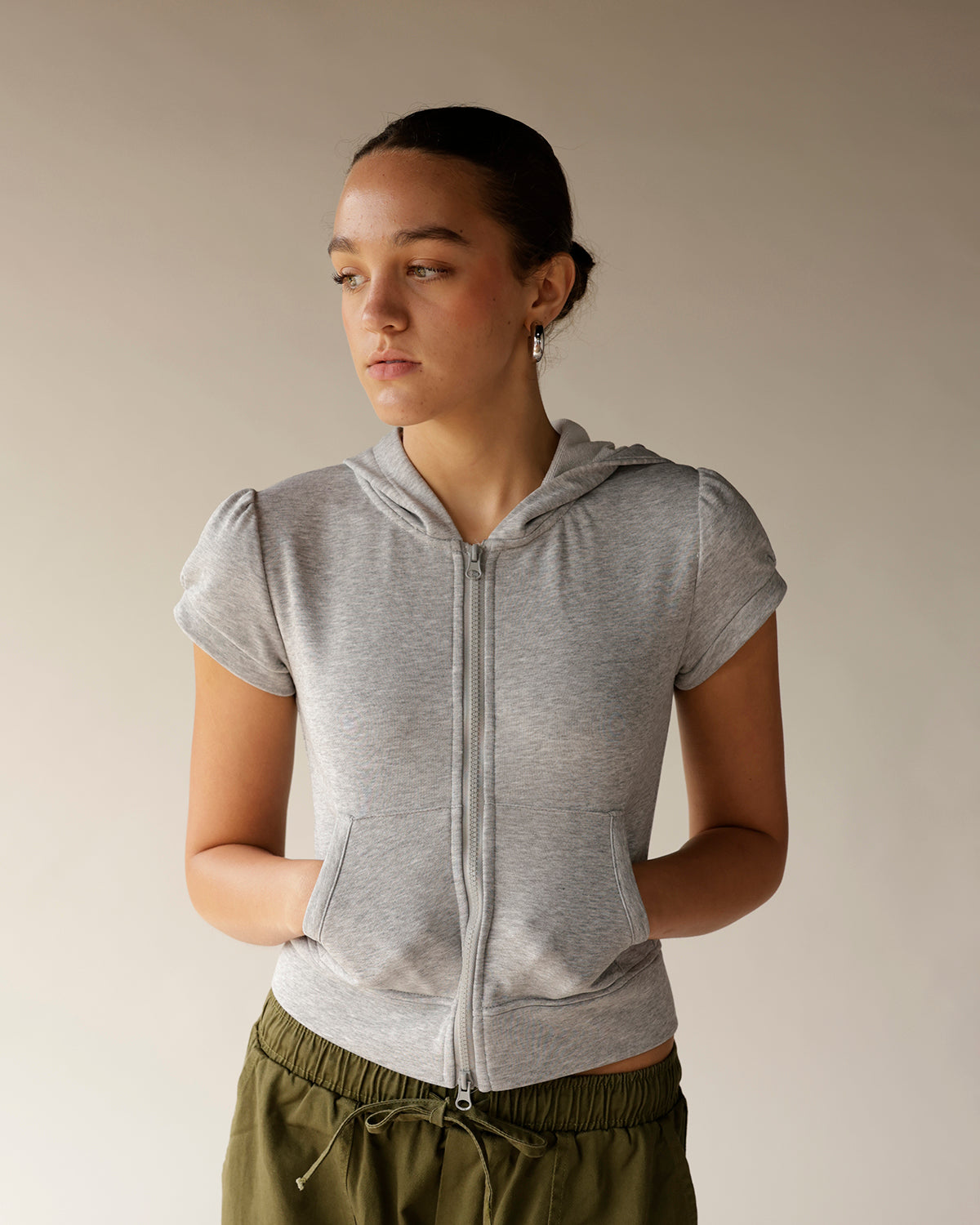 Loucia gray heather zip-up short sleeve cropped hoodie with kangaroo pockets