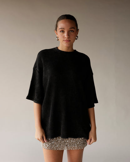 Black oversized ribbed knit short-sleeve tee with crew neck by HYFVE