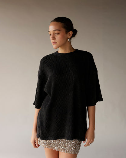 Black oversized ribbed short-sleeve knit tee with crew neck, relaxed fit
