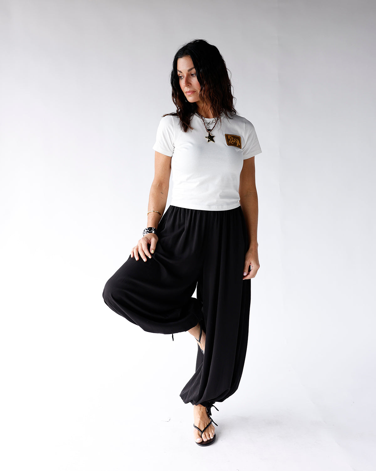 THE UPTOWN EASE BALLOON PANTS X BLACK