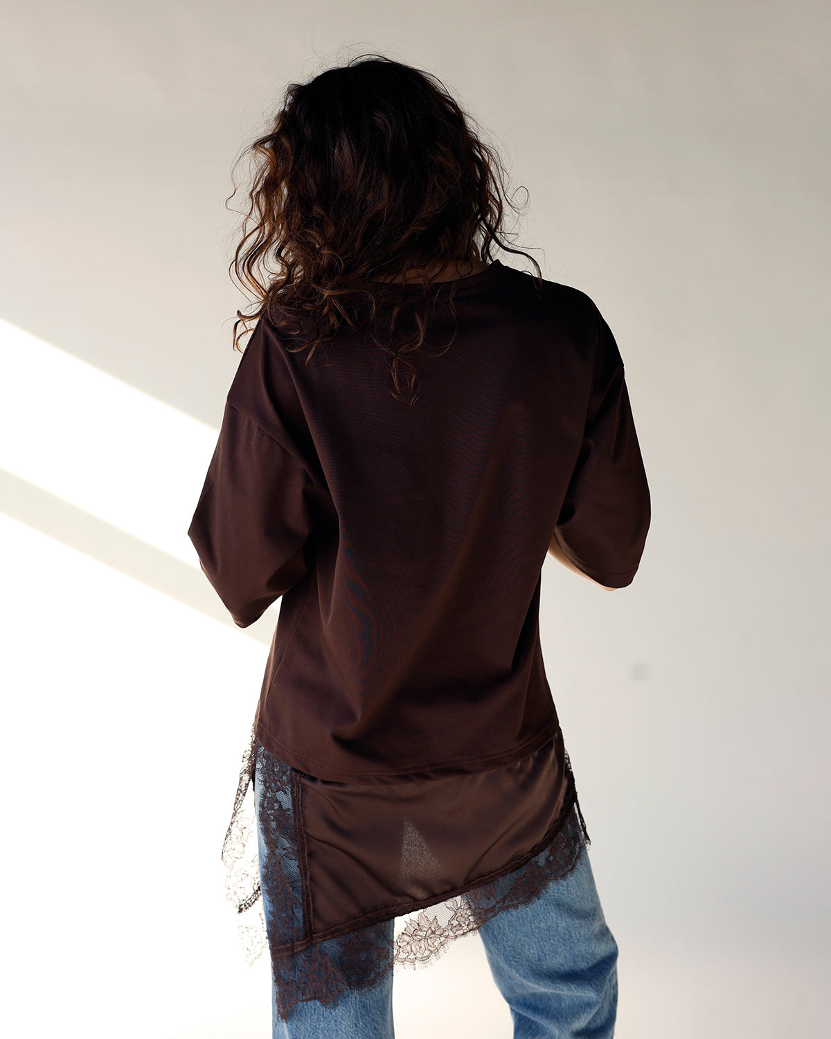 ESPRESSO ASYMMETRIC LACE TEE