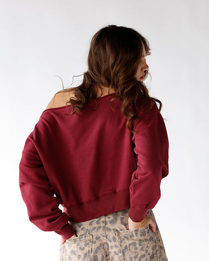 FIRESIDE OFF THE SHOULDER SWEATSHIRT X BURGUNDY