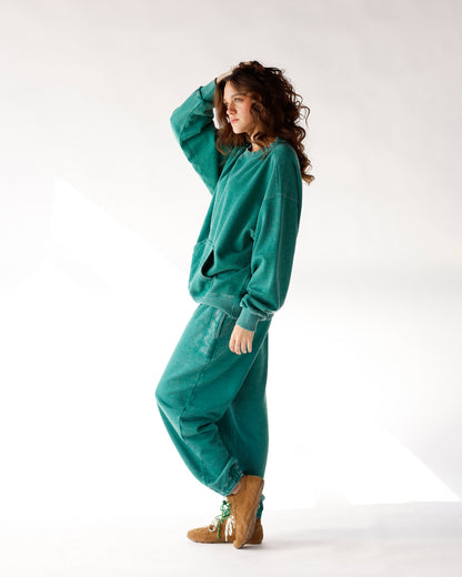 FREE PEOPLE SLOW IT DOWN JOGGERS X RAINFOREST MOSS