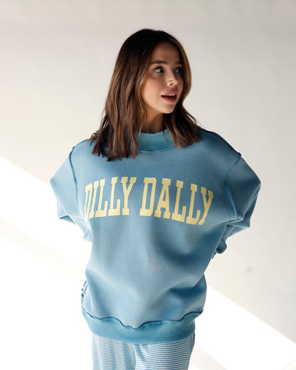 DILLY DALLY MOCK NECK SWEATSHIRT X BLUE