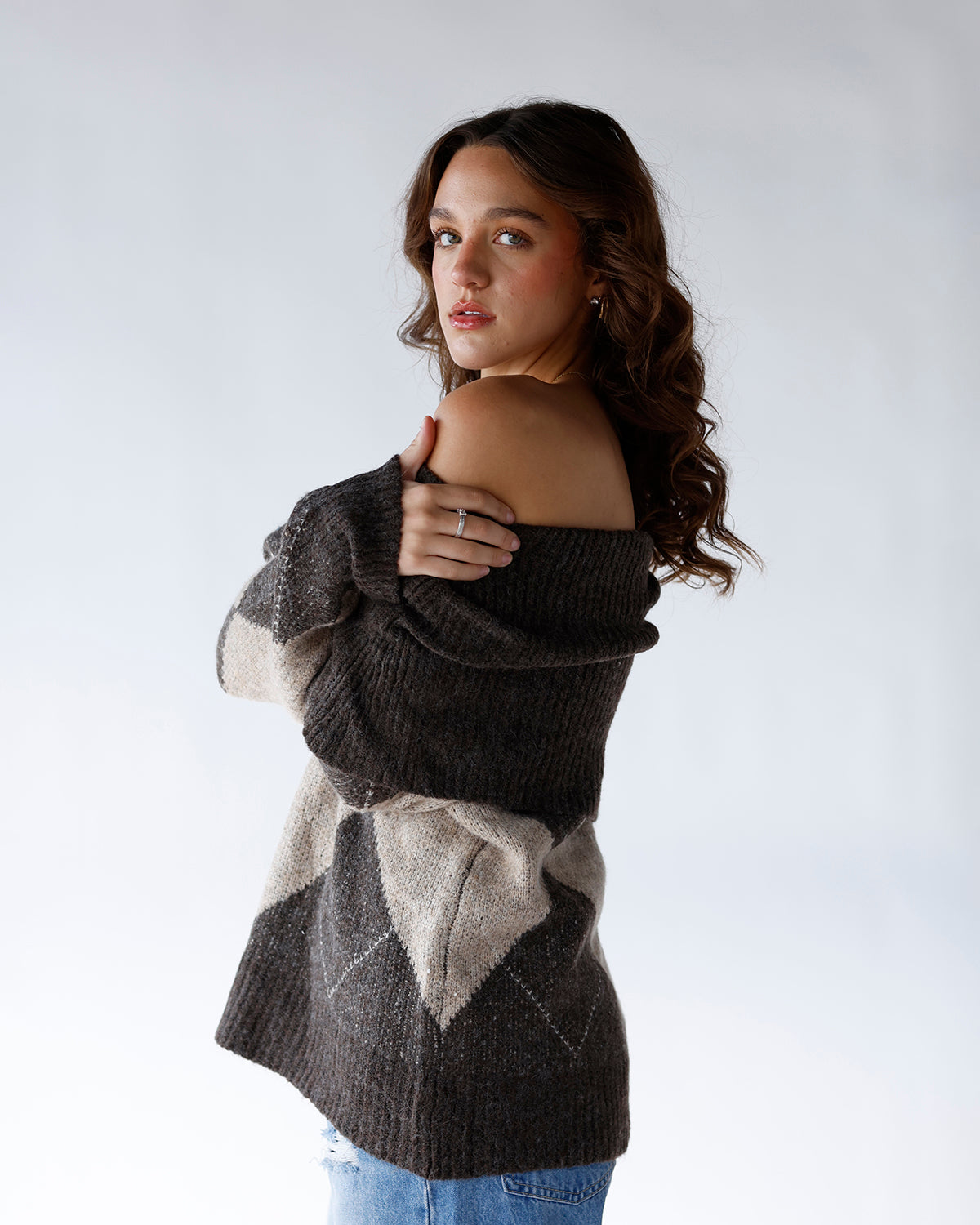 WINTER CHARM ARGYLE SWEATER