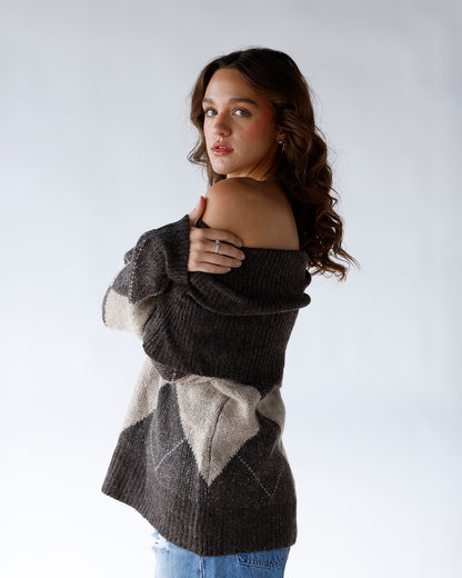 WINTER CHARM ARGYLE SWEATER