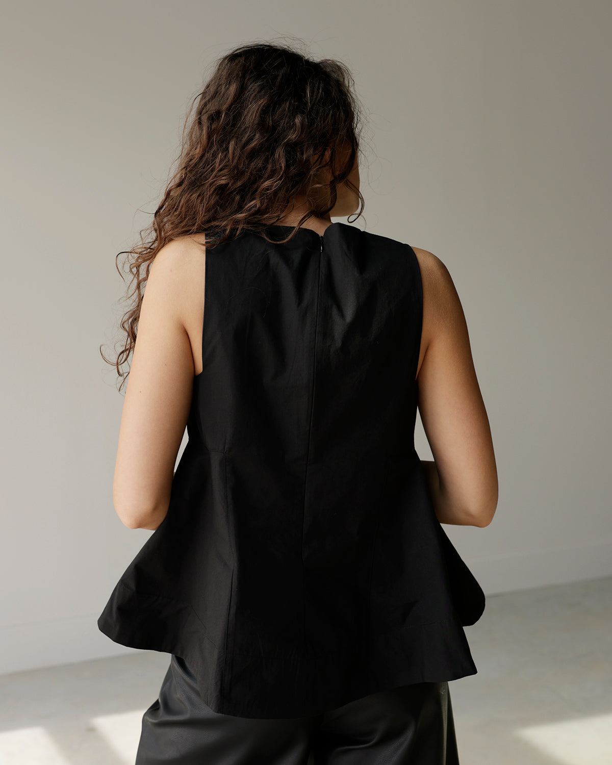 TORY BACK TO BUSINESS BLACK DRESSY TOP
