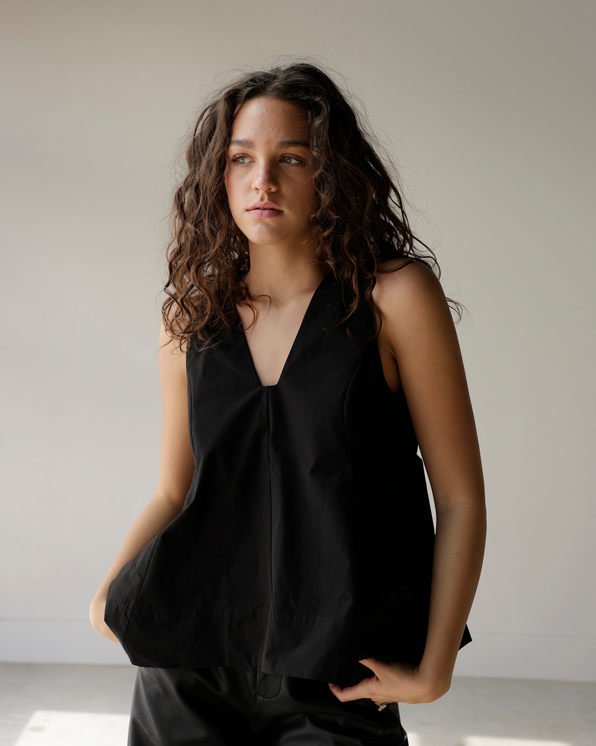TORY BACK TO BUSINESS BLACK DRESSY TOP
