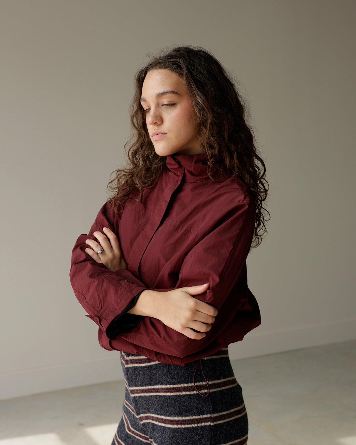 COOL GIRL VIBES WINDBREAKER JACKET X BURGANDY